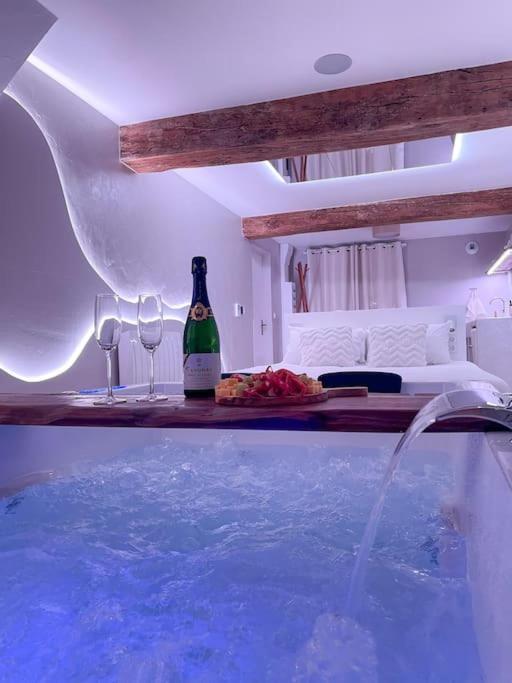 A La Folie - Loft & Spa Montrevault 외부 사진